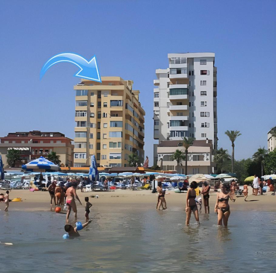 Apartamento La Terrazza Sul Mare Montesilvano Marina Exterior foto