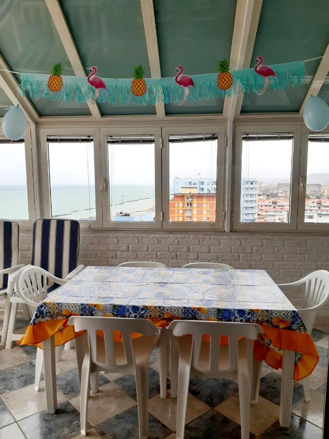 Apartamento La Terrazza Sul Mare Montesilvano Marina Exterior foto